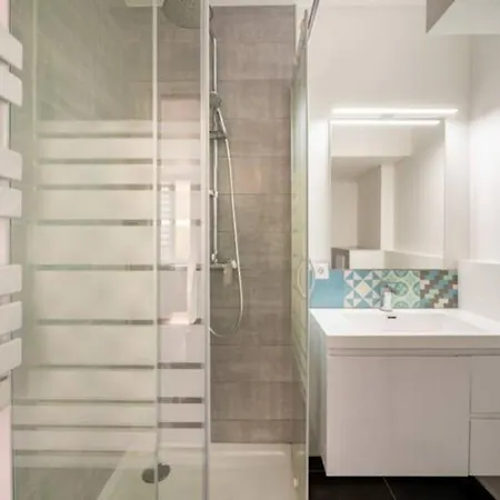 Apartment Cours Julien